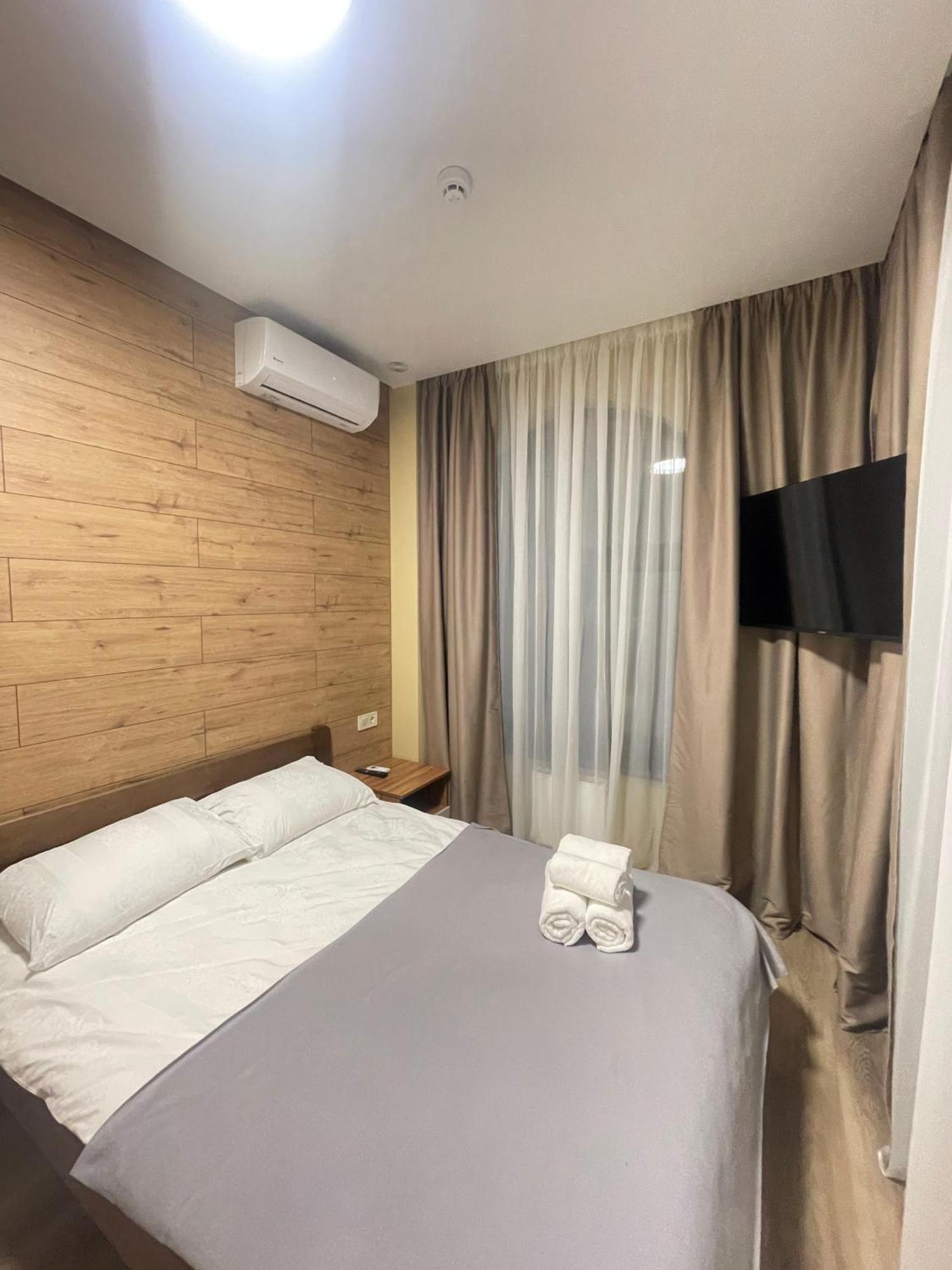 أوديسا Pierre Apartments المظهر الخارجي الصورة