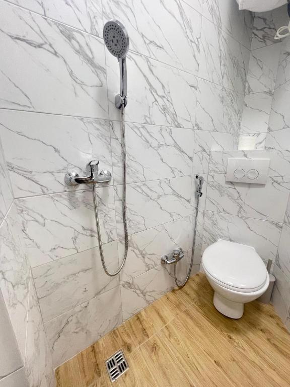 أوديسا Pierre Apartments المظهر الخارجي الصورة